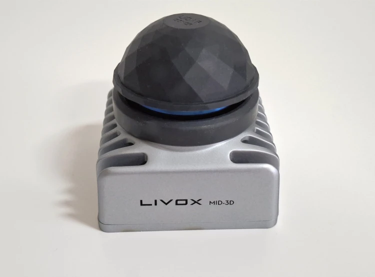 Livox MID-360 (MID-3D) to kompaktowy skaner LiDAR 3D nowej generacji zapewniający pełne pole widzenia 360°