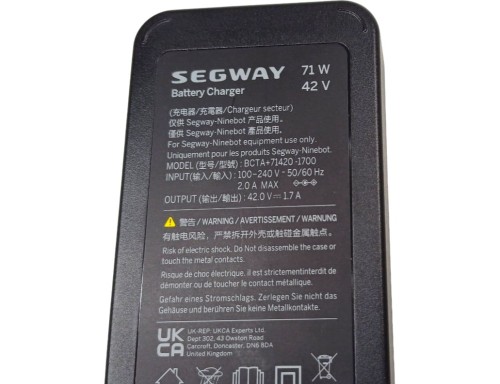 Ładowarka SEGWAY Ninebot BCTA+71420-1700 do hulajnogi zasilacz Oryginał 71W , 42V, 1.7A