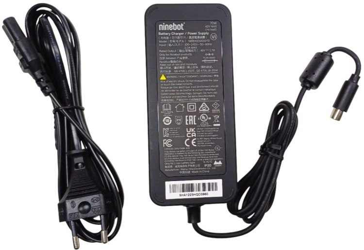 Ładowarka SEGWAY Ninebot NBW41D001D7D do hulajnogi Oryginał 70W 42V 1.7A